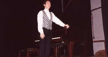 Critian Loetta, pianista, en concierto (2001)