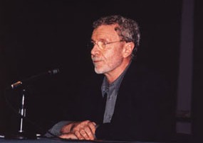 «La ‘nueva economía’ y la crisis Argentina» Carlos Gabetta (2002)